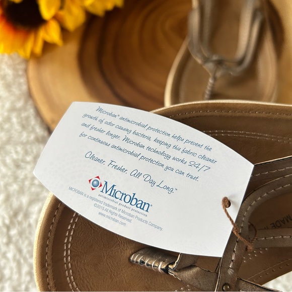 JBU by Jambu Baltimore Vegan Leather Classic Print Flip-Flops – Women’s 7M - Picture 6 of 6